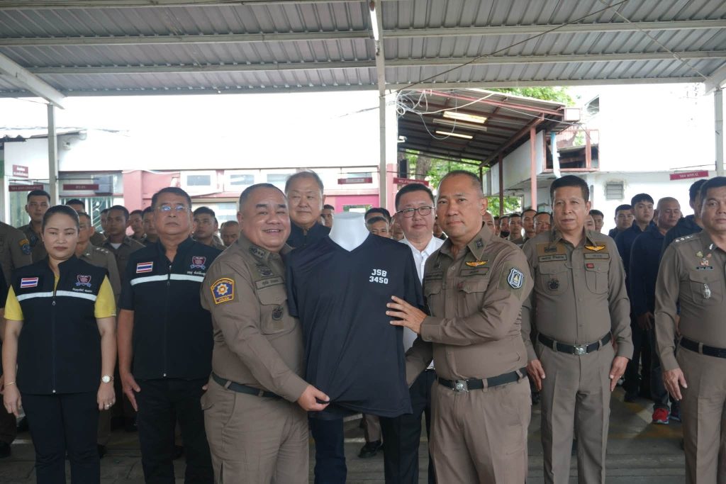 ” โครงการตรวจเยี่ยมและบำรุงขวัญข้าราชการตำรวจ ของ บก.น.8 “